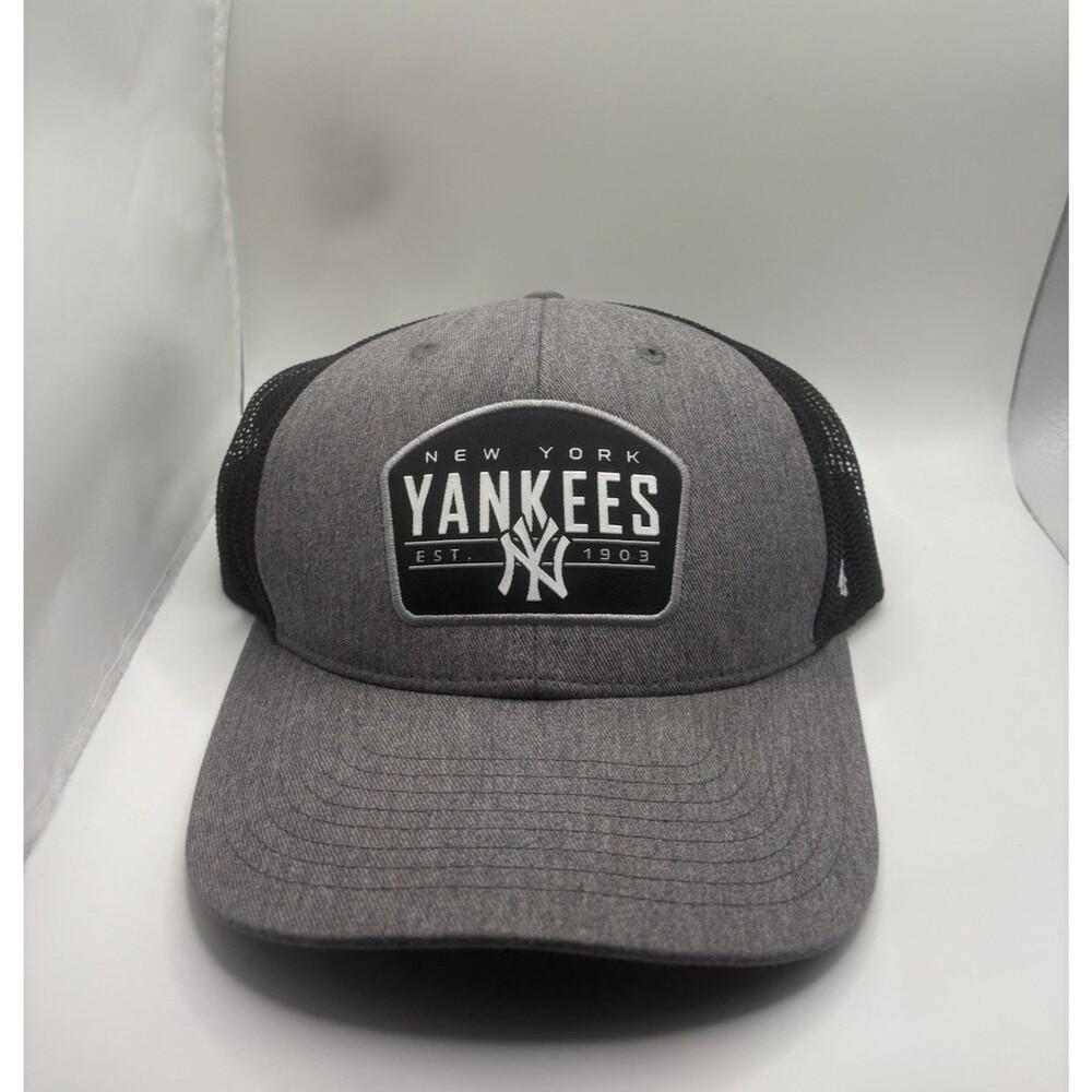 ’47 Brand New York Yankees Gray/Black Trucker Mesh Adjustable Snapback Hat